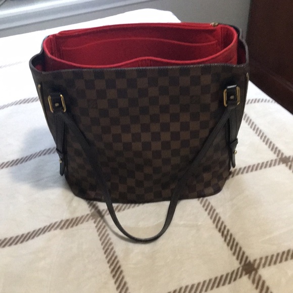 Louis Vuitton Rivington - Picture 4 of 14